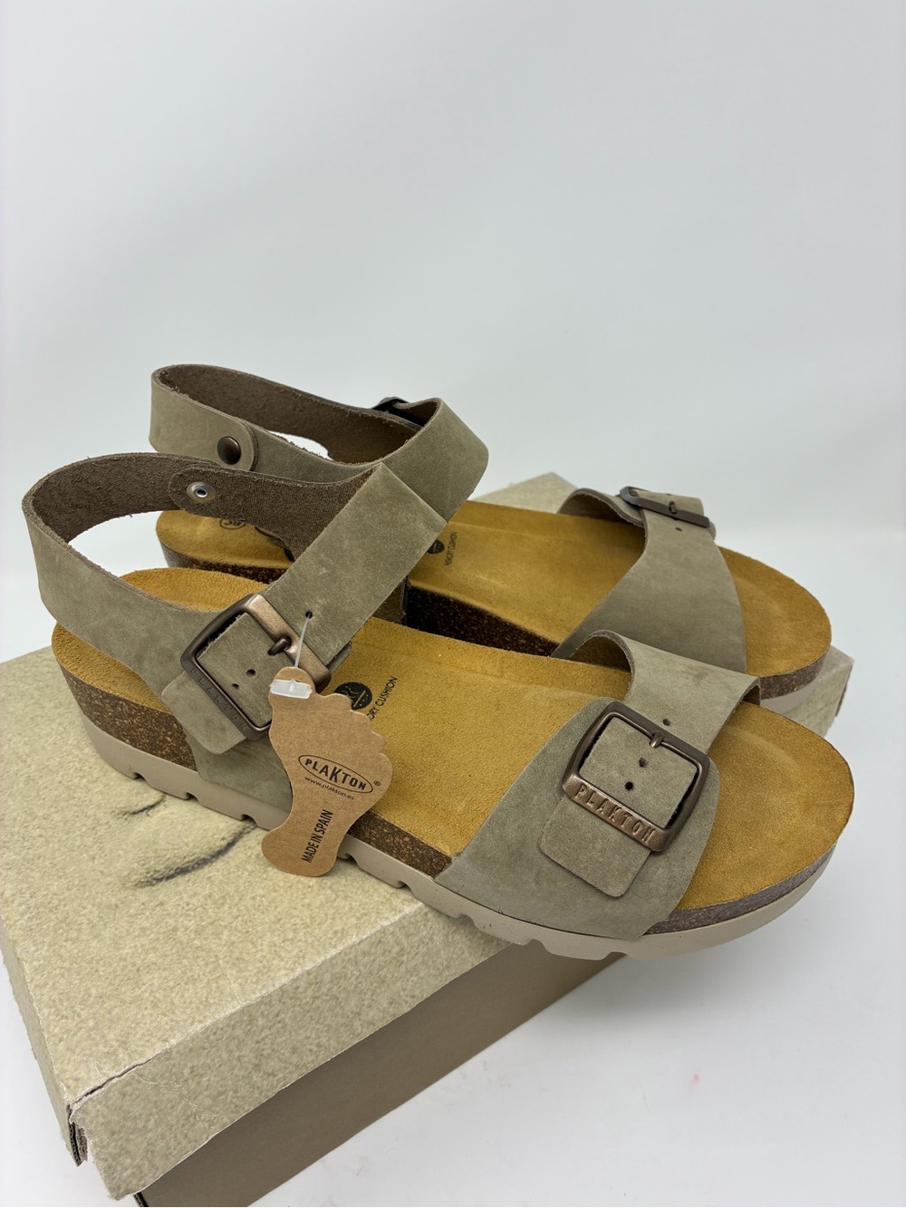 Plakton Women's Olive Suede Adjustable Buckle Sandals